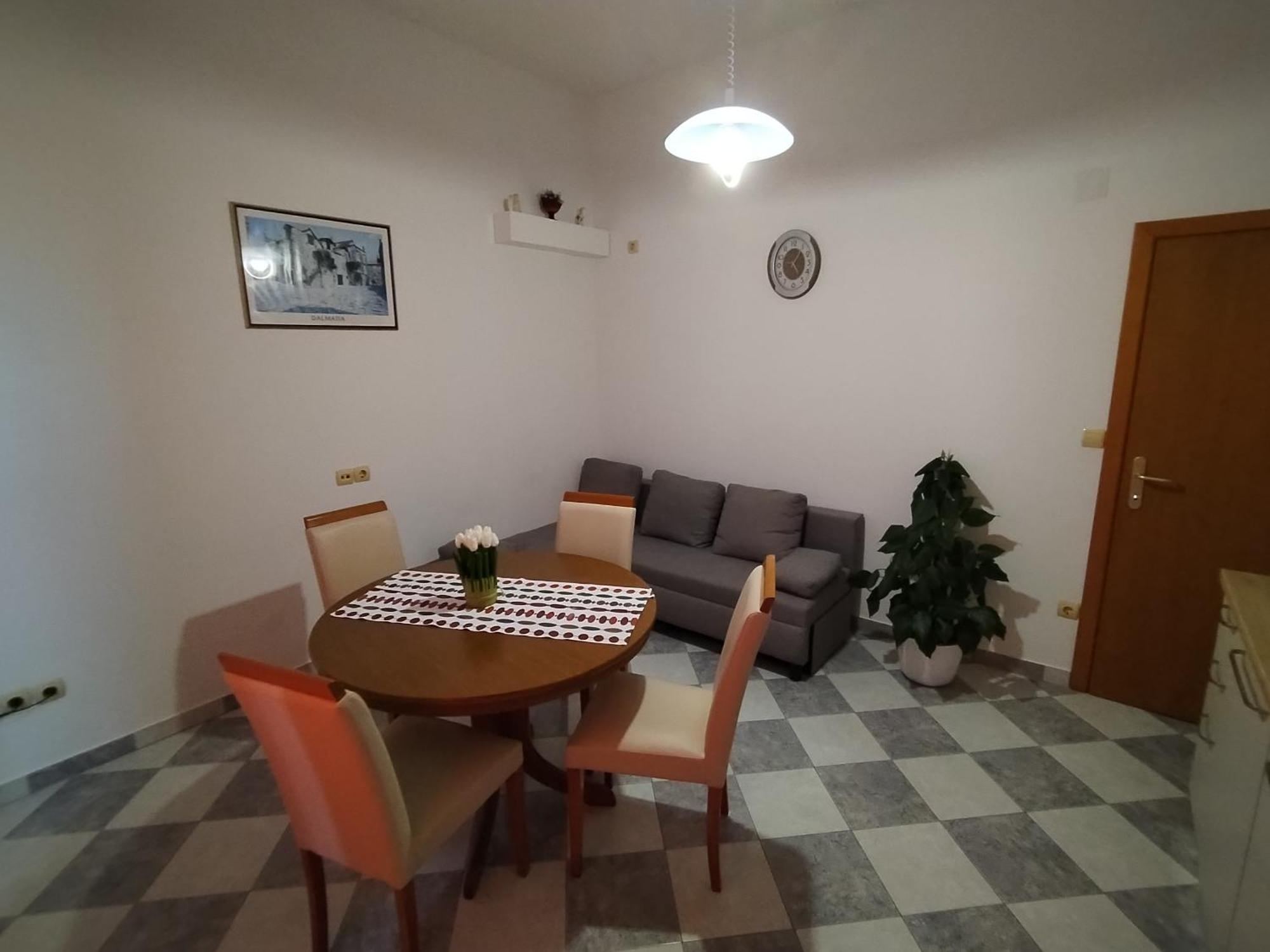 Apartments Katarina Бол Екстериор снимка